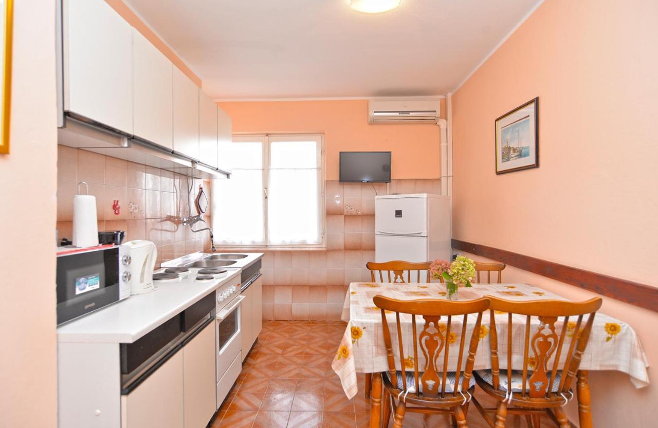 Apartment Medulinska 757 Rabac